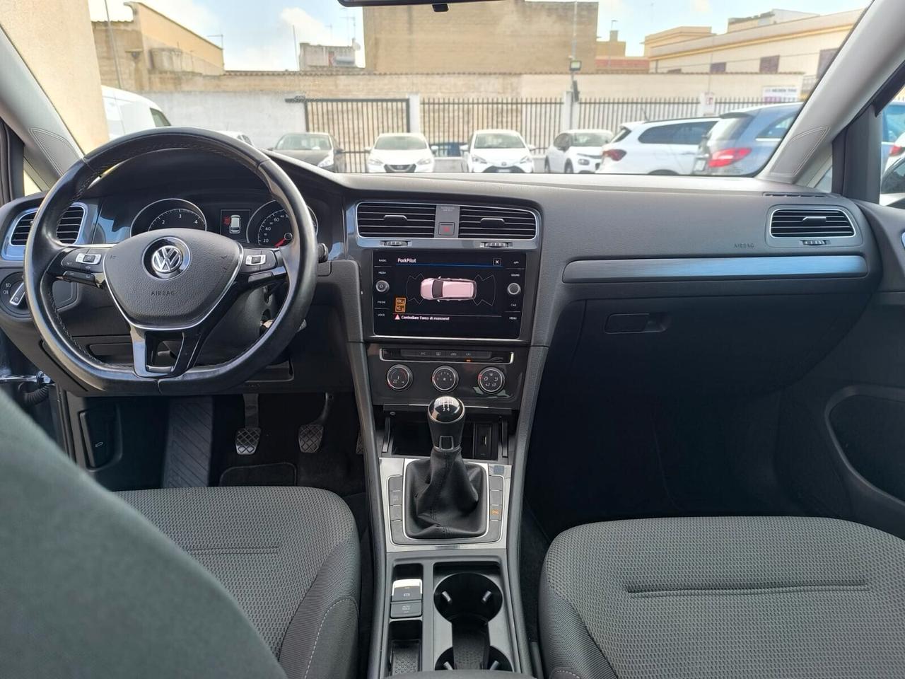 Volkswagen Golf 1.6 TDI 115 CV Business BlueMotion Technology 2018