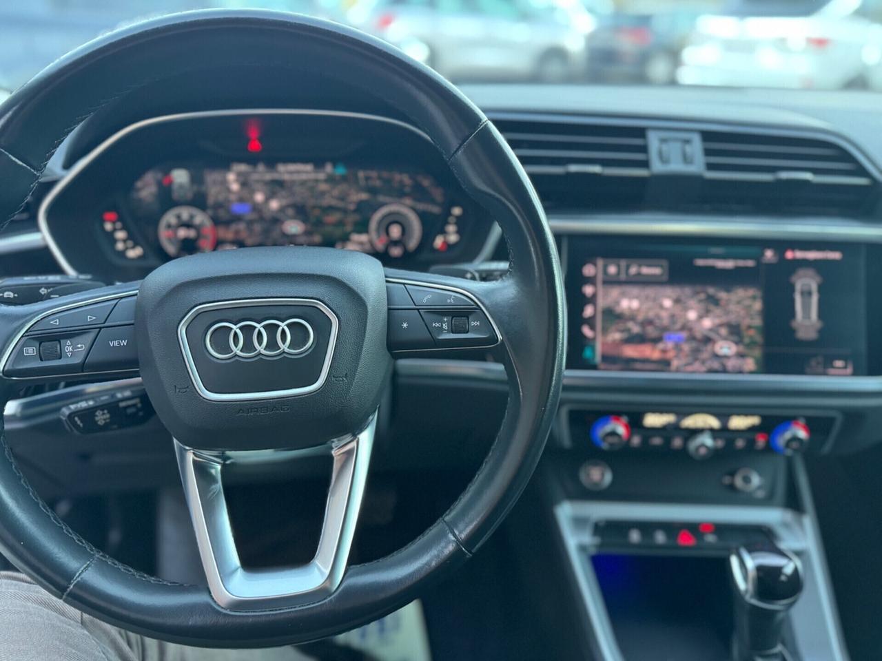 Audi Q3 35 TDI S tronic Advanced Led Ambien MATRIX