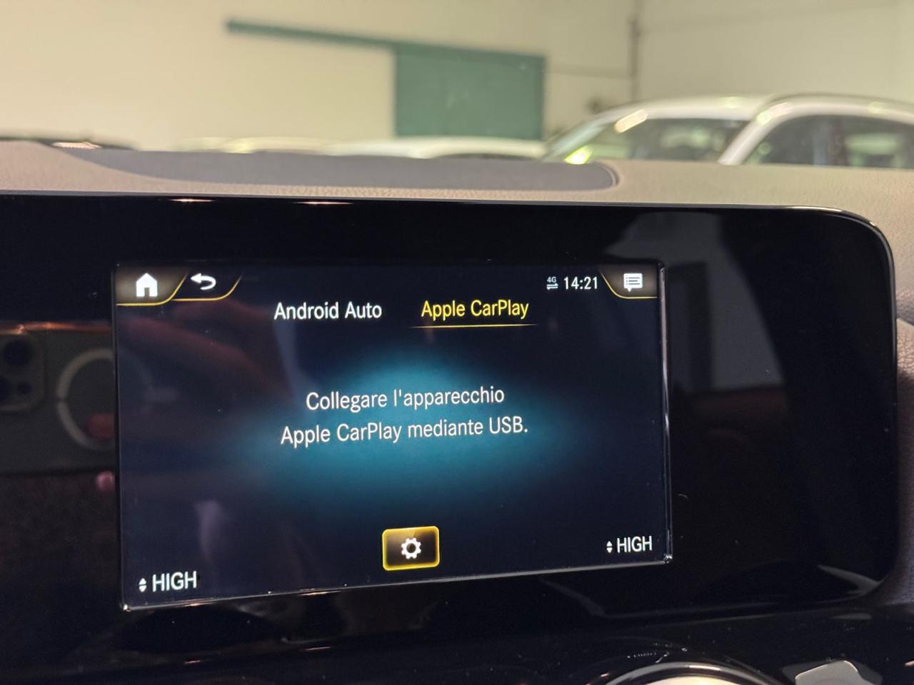 MERCEDES-BENZ GLA 200 d Automatic Sport Plus