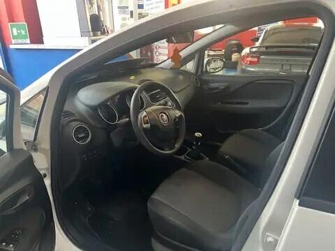 FIAT PUNTO 1.2 Lounge – Perfetta per Neo-Patentati
