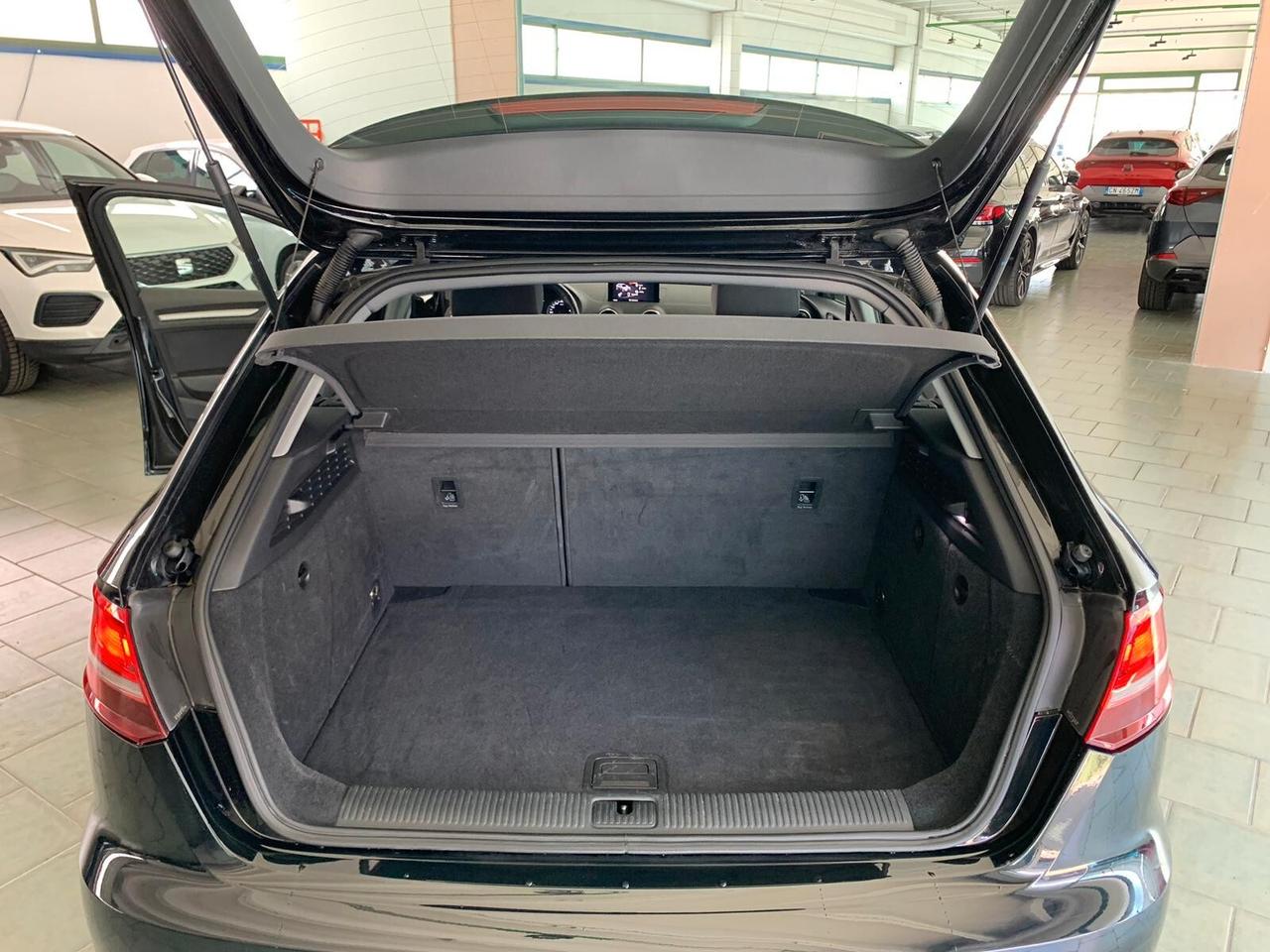 Audi A3 SPB 30 g-tron S tronic Business