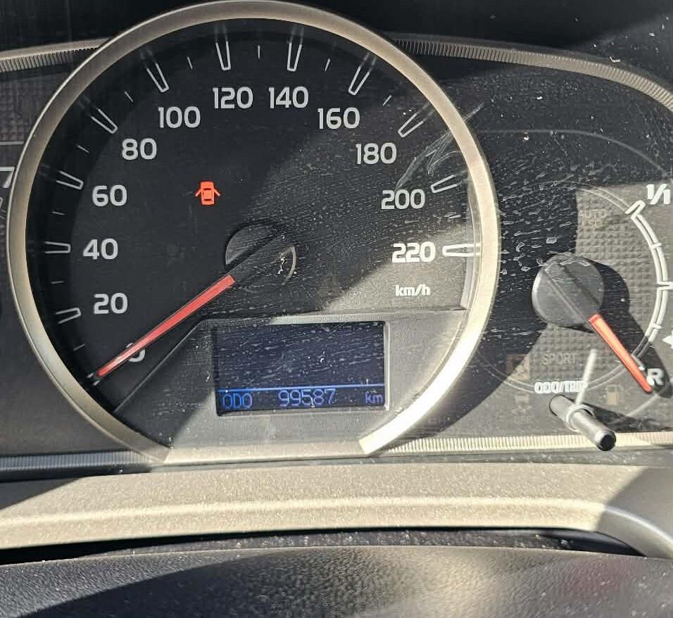 Toyota RAV 4 RAV4 2.0 D-4D 4WD Lounge Solo 99.000km