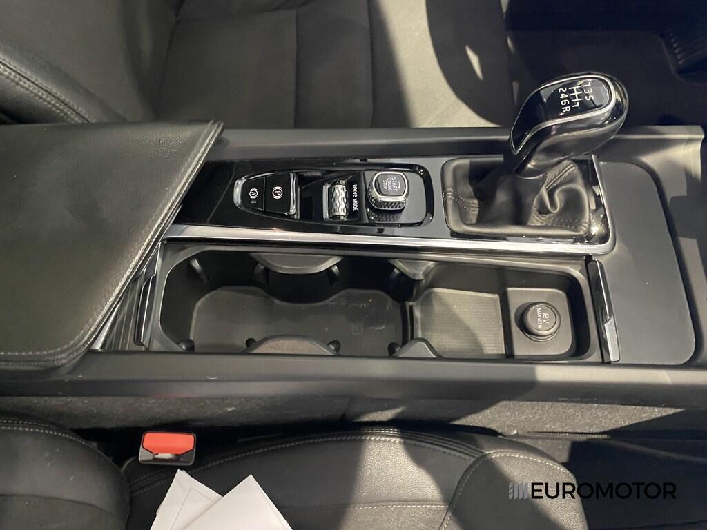 VOLVO XC60 N1 2.0 D3 Business Plus my20