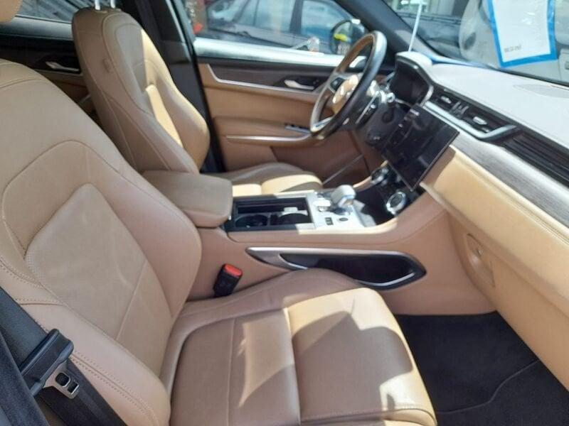 Jaguar F-Pace F-Pace 2.0 D 204 CV AWD aut. R-Dynamic SE