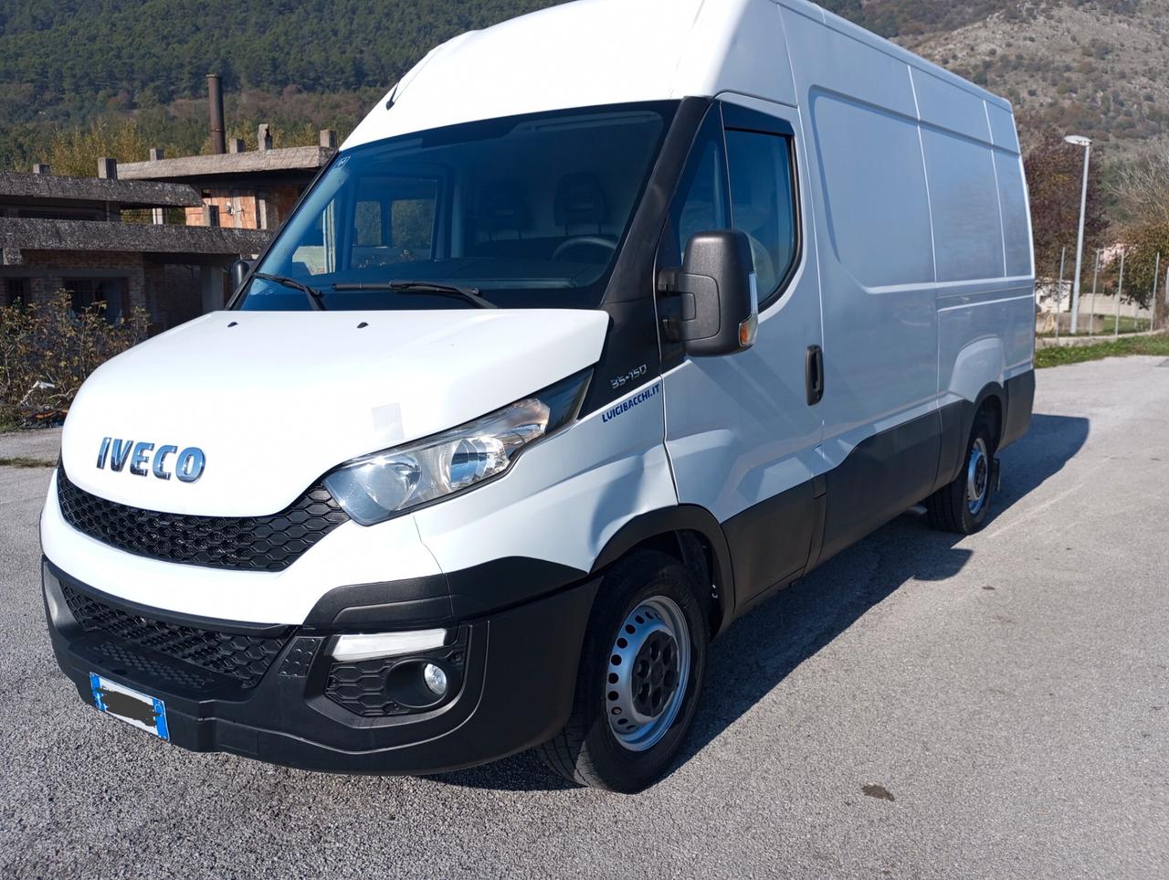 Iveco Daily 35S15 Medio Alto