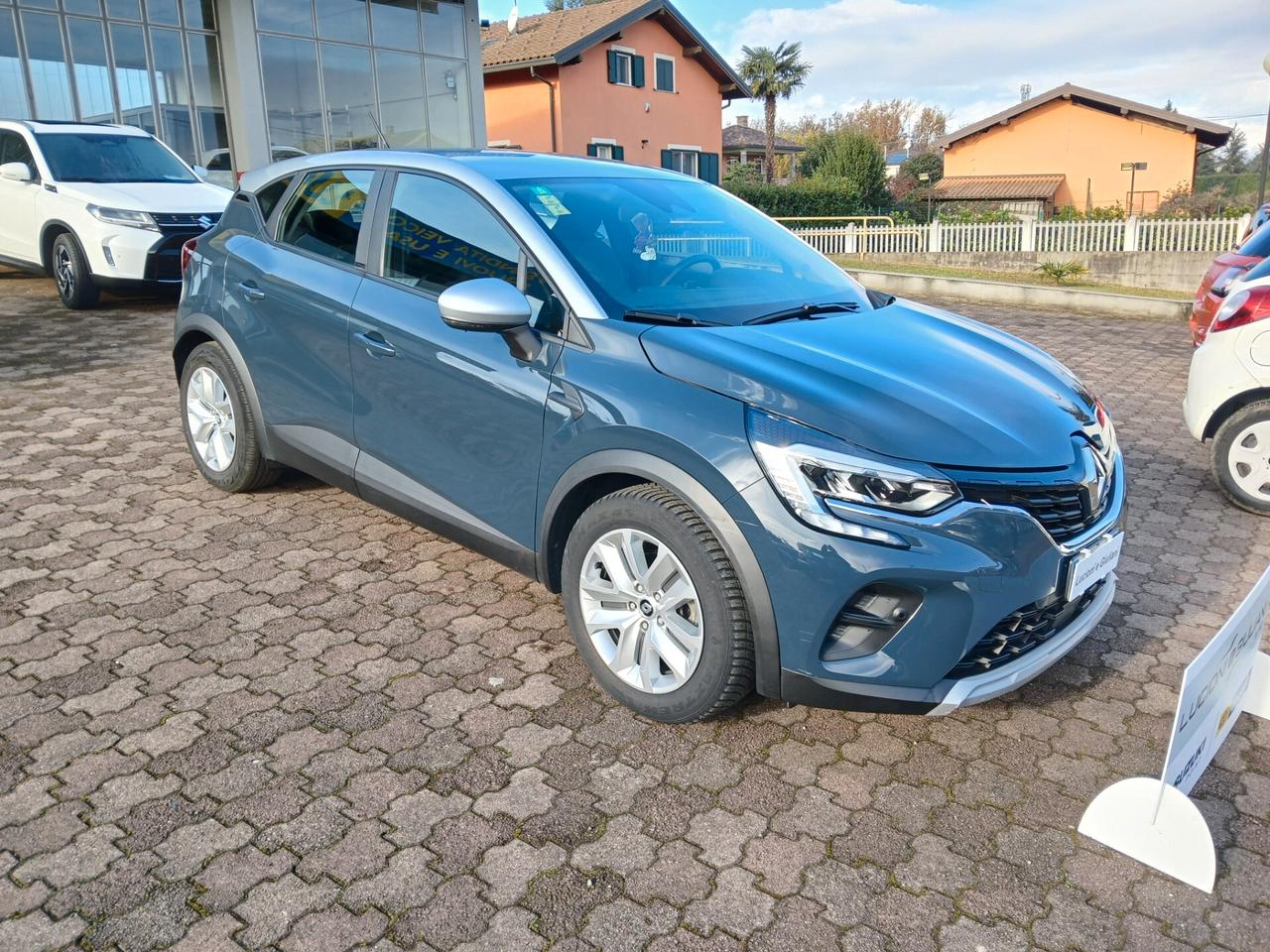 Renault Captur Hybrid E-Tech Zen