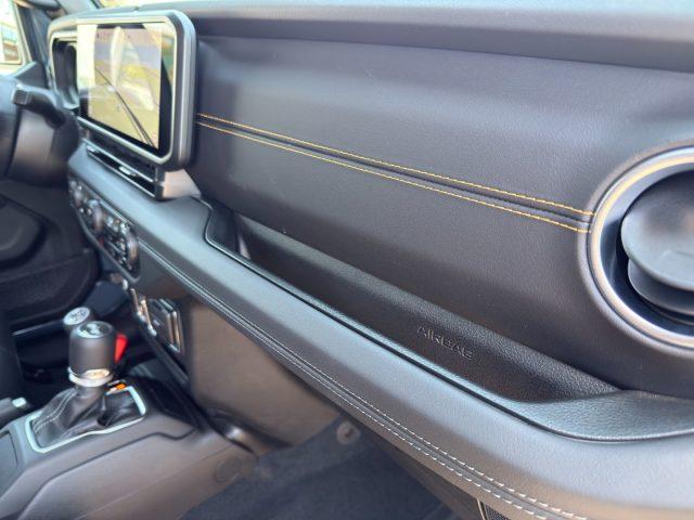 JEEP Wrangler Unlimited 2.0 Turbo Sahara