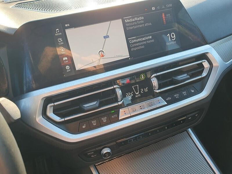 BMW 320d 190CV Auto M SPORT LED NAV 8.8 PELLE CAM