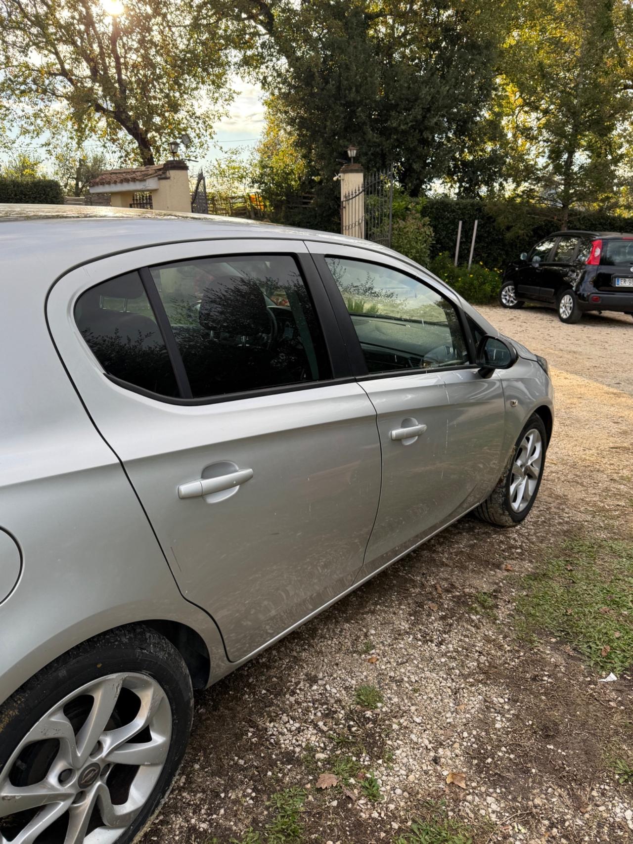 Opel Corsa 1.4 90CV GPL Tech 5 porte Innovation