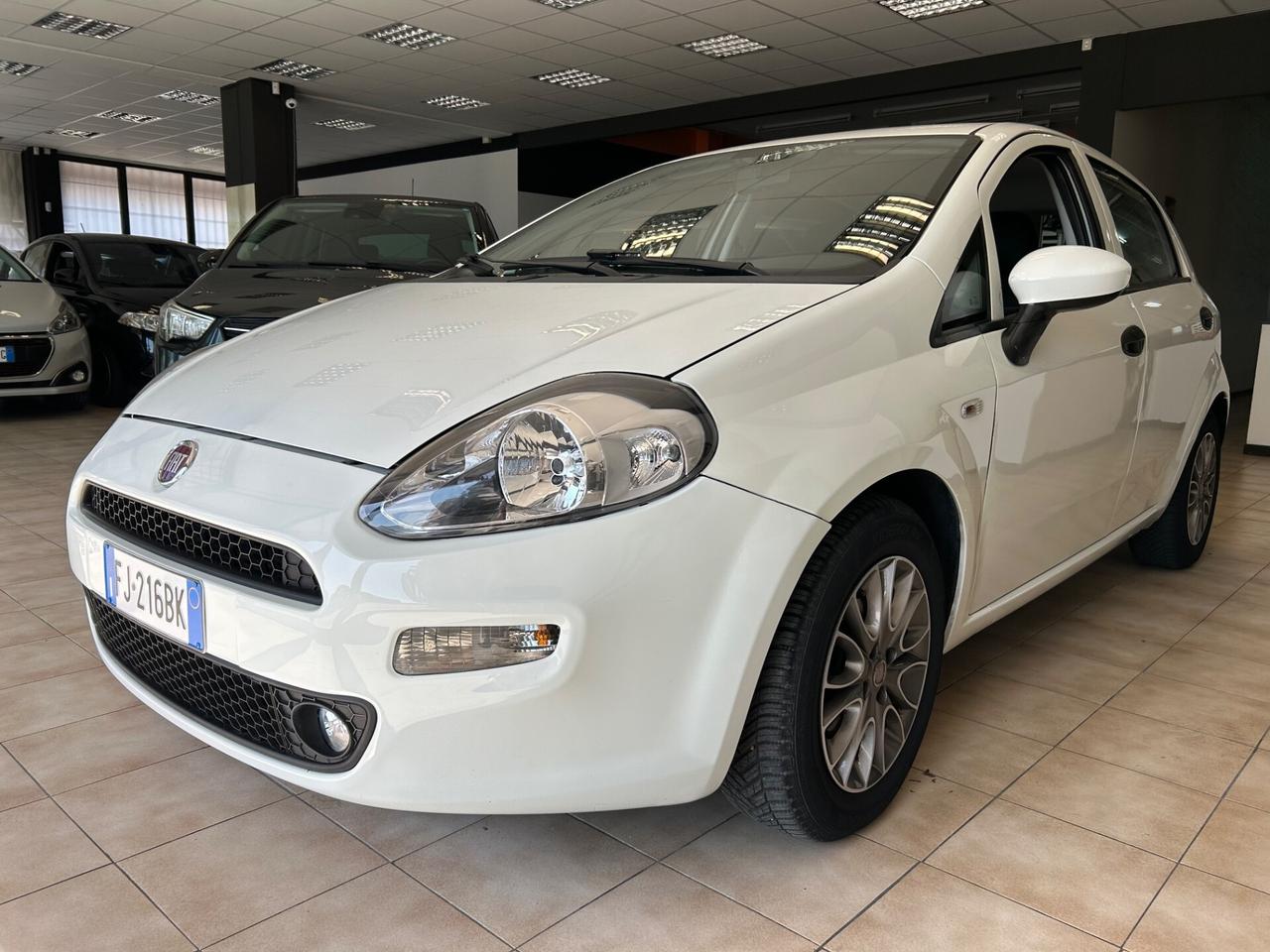 Fiat Punto - 2017 1.3 MJT II 95 CV NEOPATENTATI