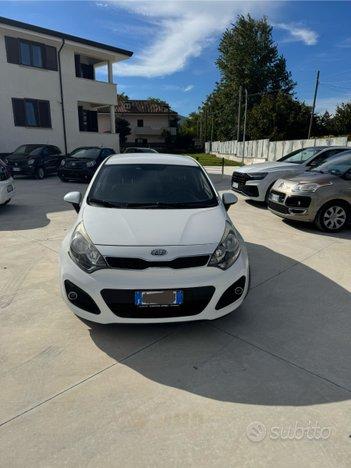 Kia Rio 1.4 90Cv- Anno 2012 -80.000 km