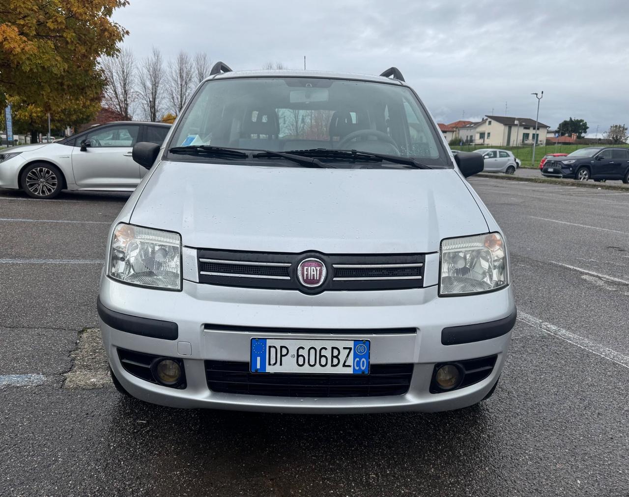 Fiat Panda idonea ai neopatentati 5 posti