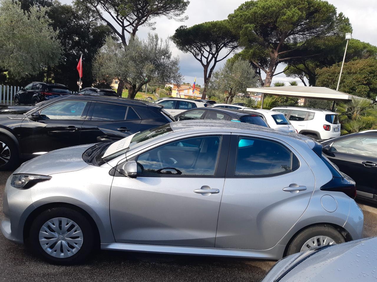 Toyota Yaris 1.5 Hybrid 5 porte Active