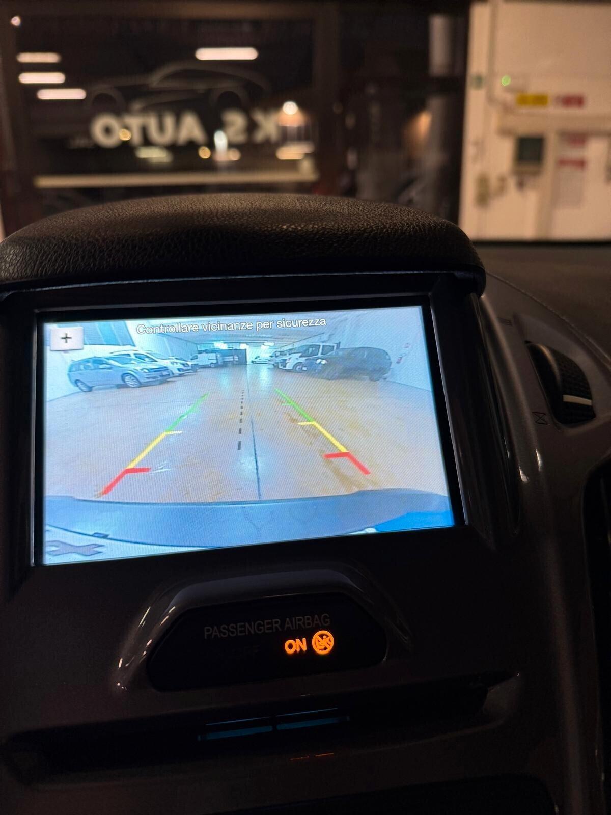 Ford Tourneo Connect 1.5 TDCi Titanium