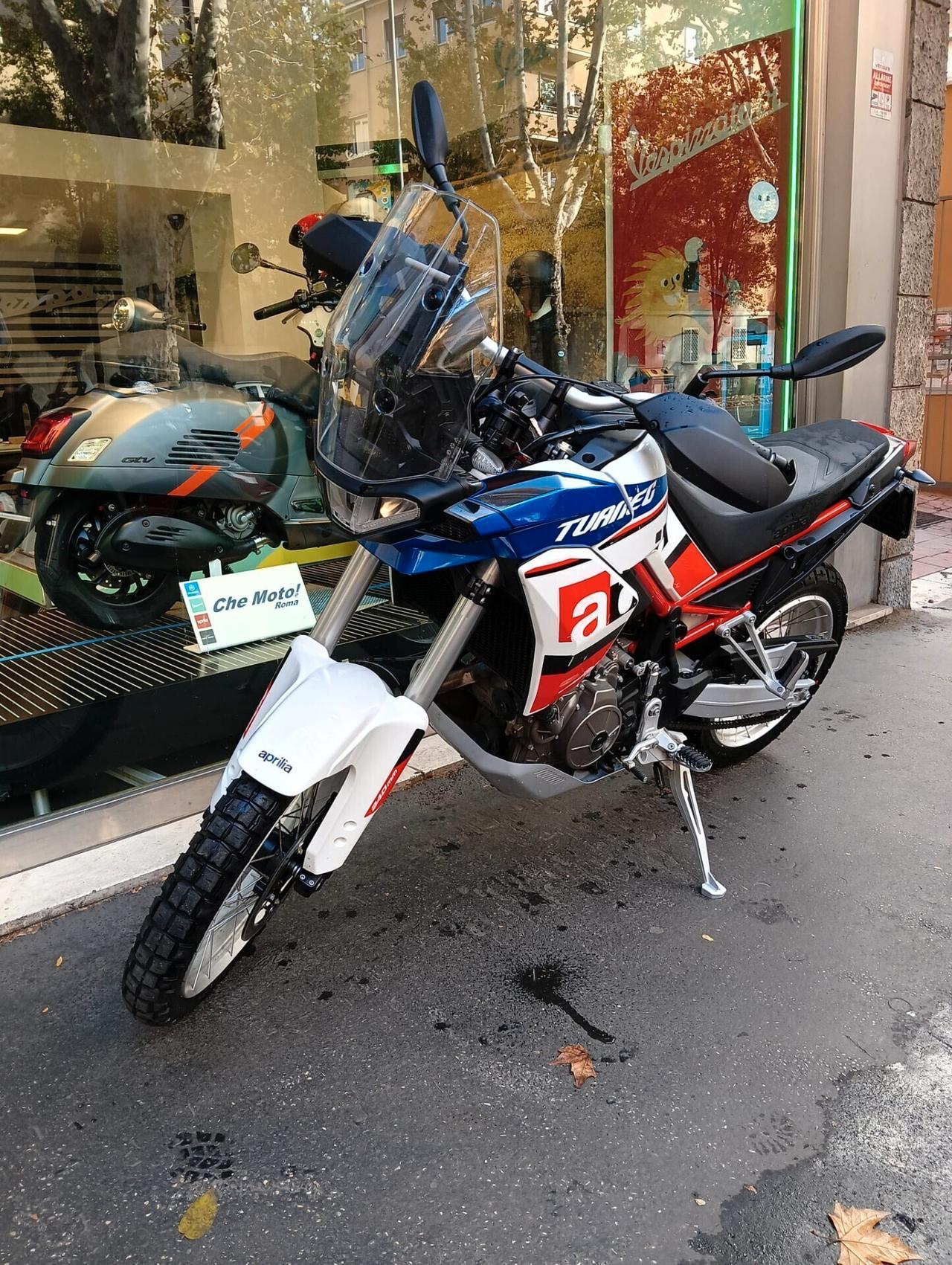 Aprilia Tuareg 660 evocative dakar podium