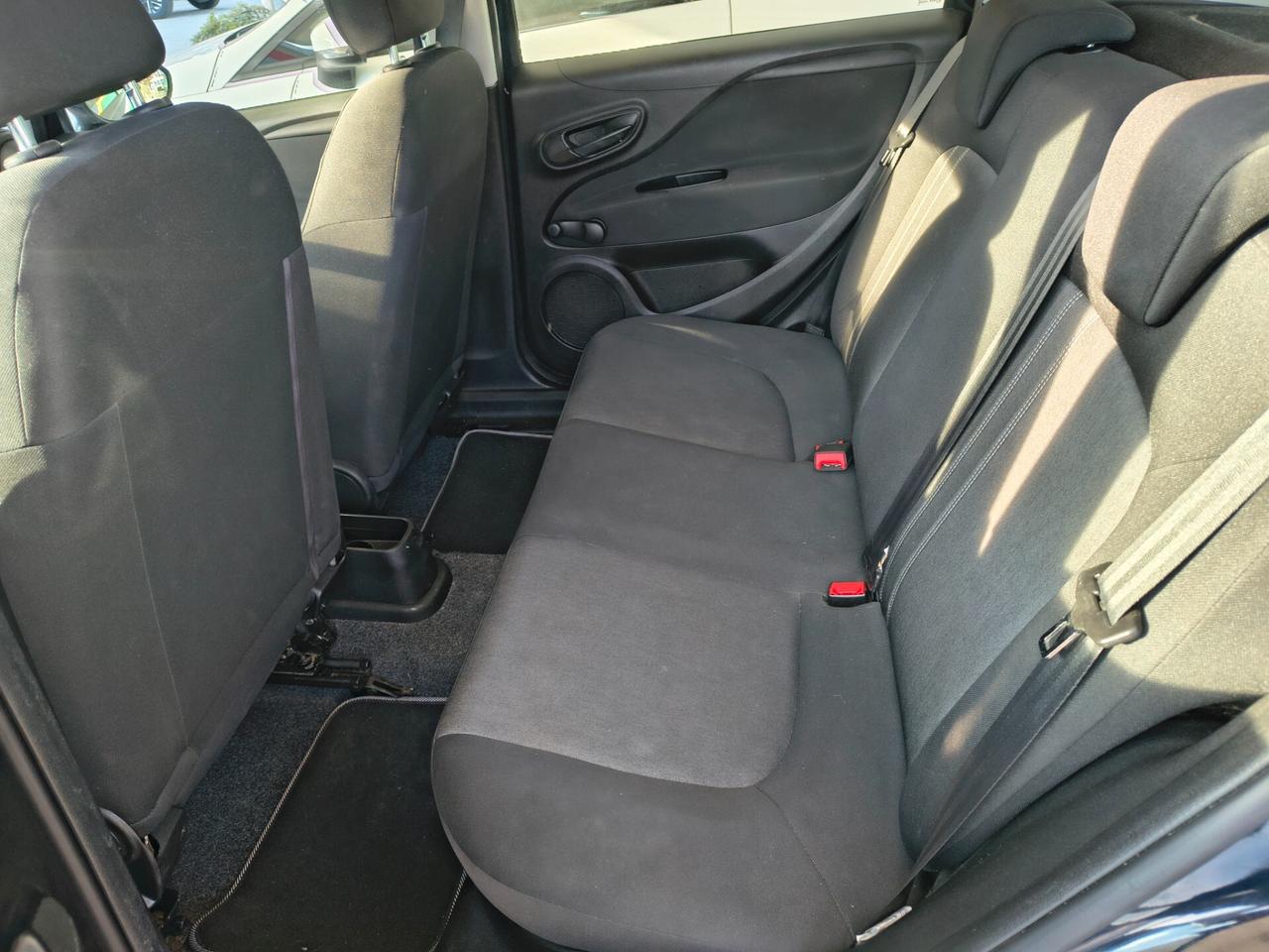 Fiat Punto 1.2 Street 5 porte 69 CV.