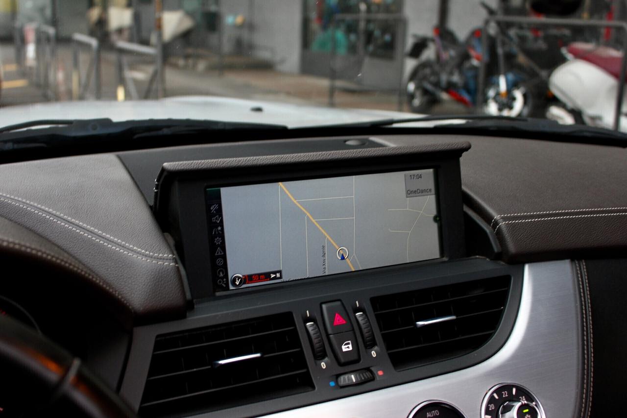 Bmw Z4 sDrive20i INTERNI IN PELLE MARRONE NAVY