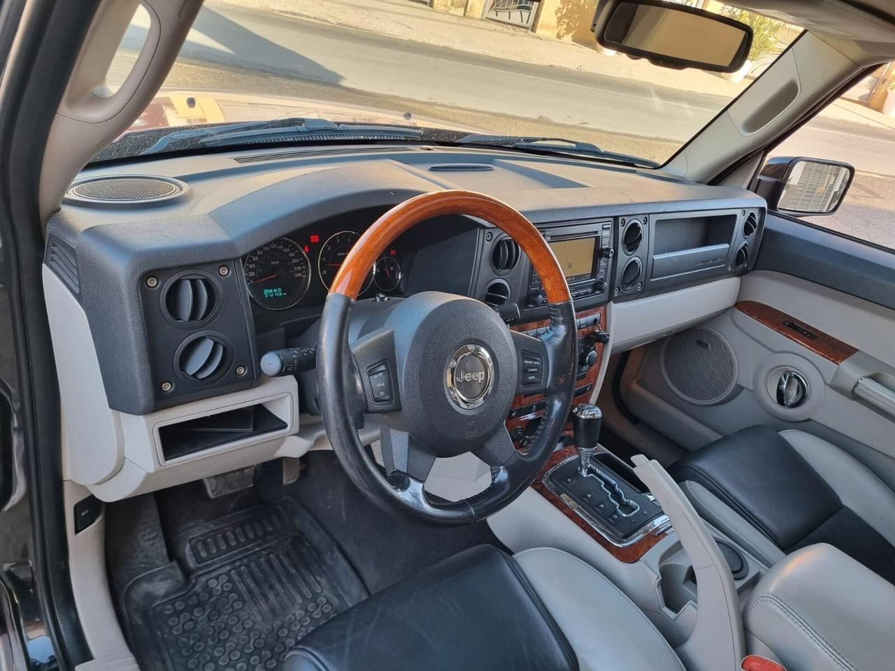 Jeep Commander 3.0 CRD DPF Overland FULL OPT 7 posti