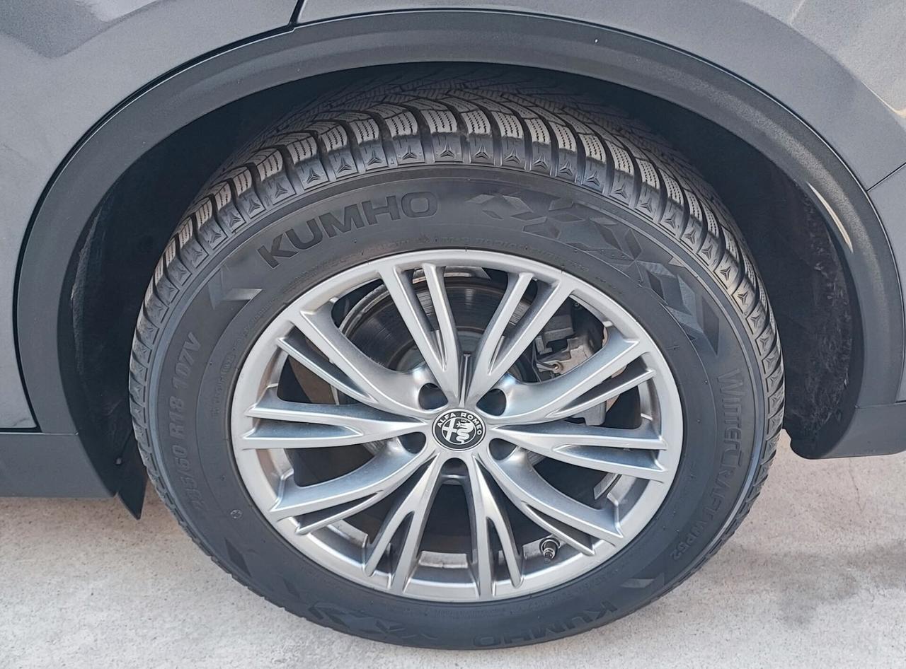 Alfa Romeo Stelvio 2.2 diesel italiana 5/2022