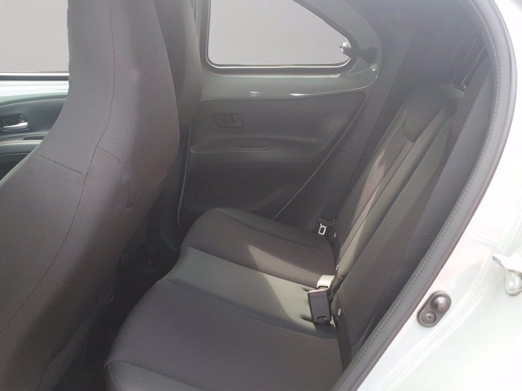 TOYOTA Aygo x 1.0 lounge 72cv s-cvt del 2024