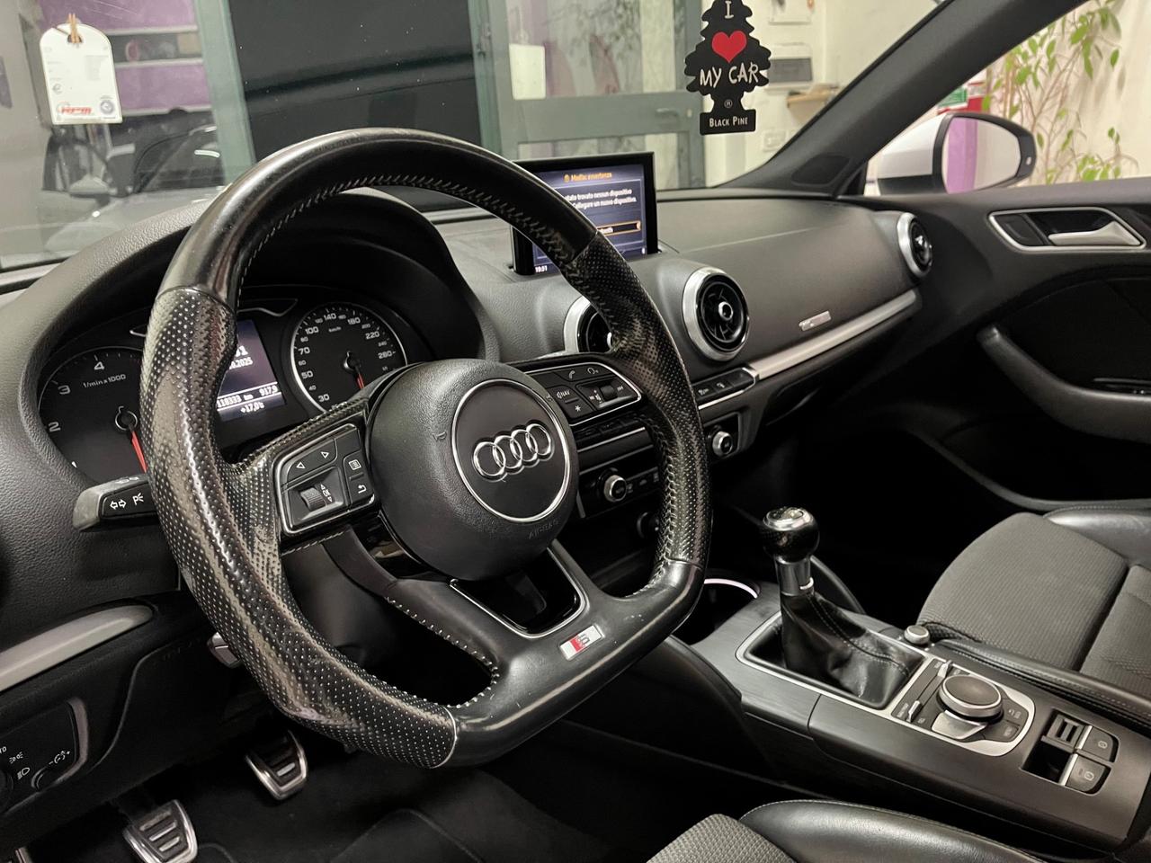 Audi A3 Sportback 2.0 Tdi 150cv S-Line - TETTO