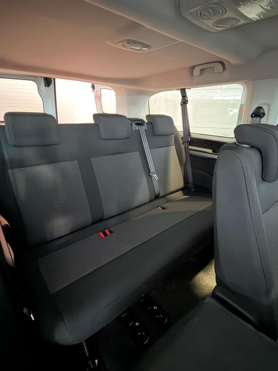 OPEL - Vivaro Station Wagon 177 AT8 XL 9S
