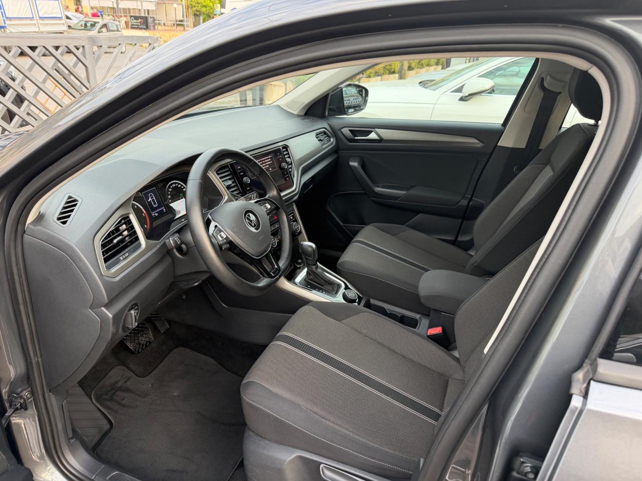Volkswagen T-Roc 2.0 TDI SCR 150 CV DSG 4MOTION Business BlueMot. Tech.