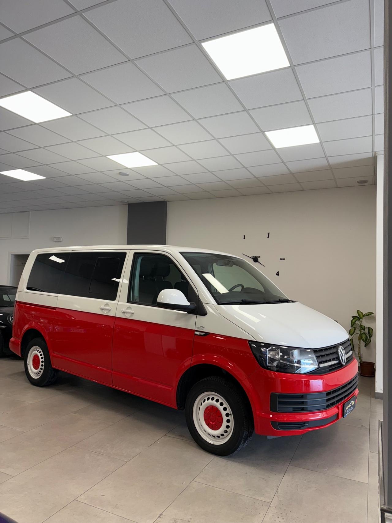 Volkswagen Caravelle 2.0 TDI 150CV DSG PC Trendline