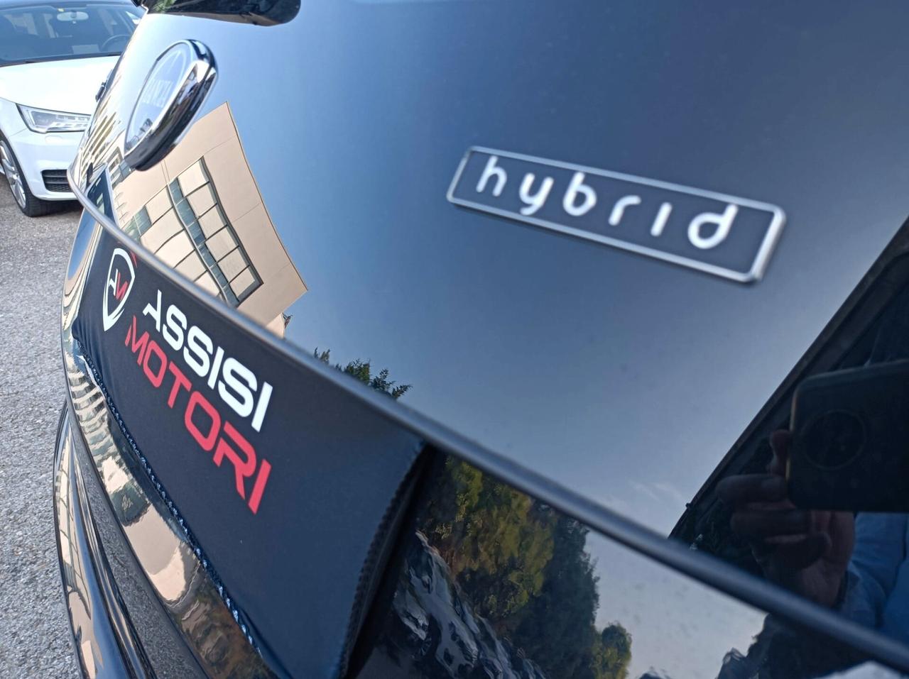 Lancia Ypsilon 1.0 FireFly 5 porte S&S Hybrid Silver