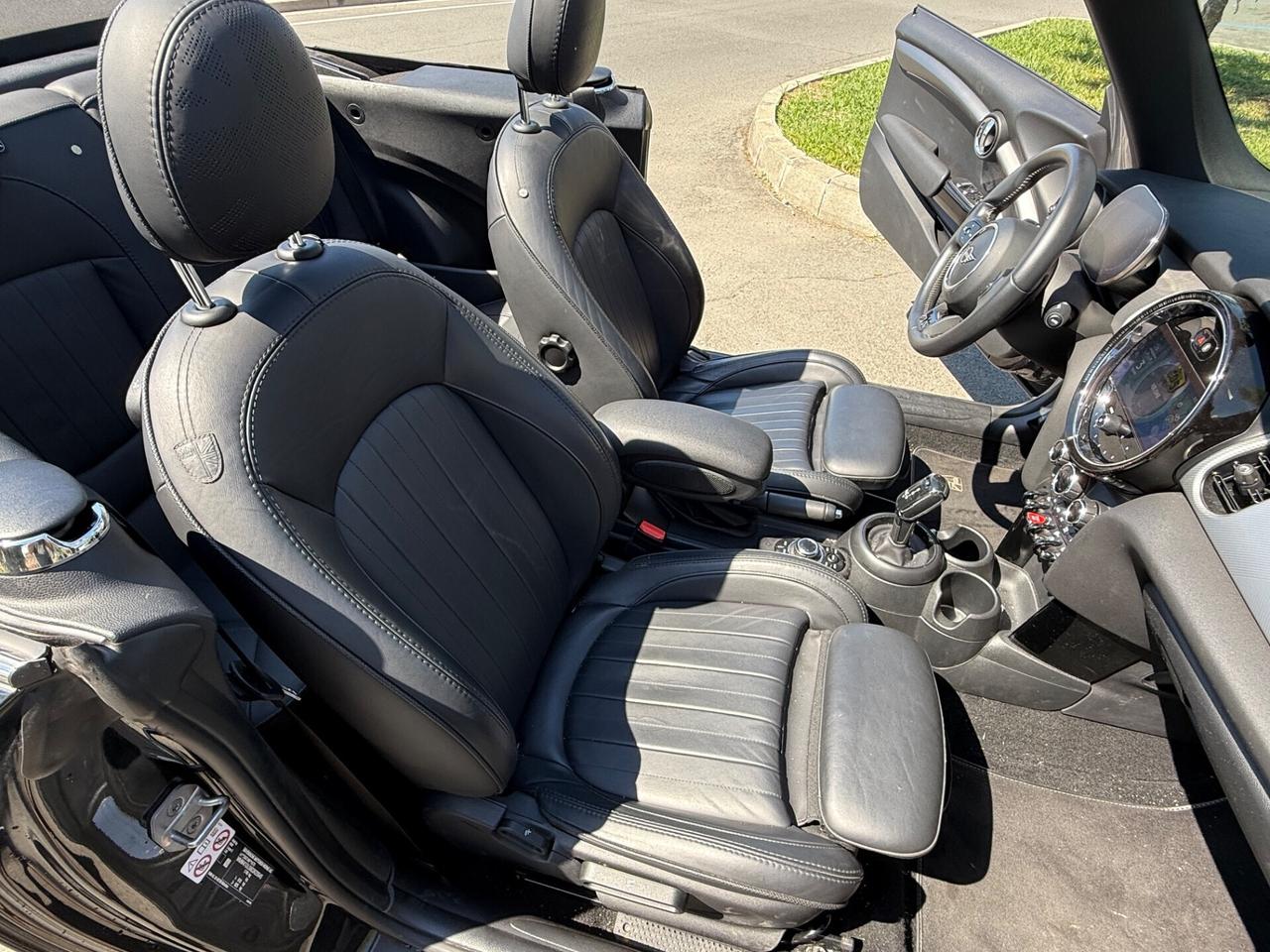 Mini 2.0 Cooper S Cabrio Yours Trim