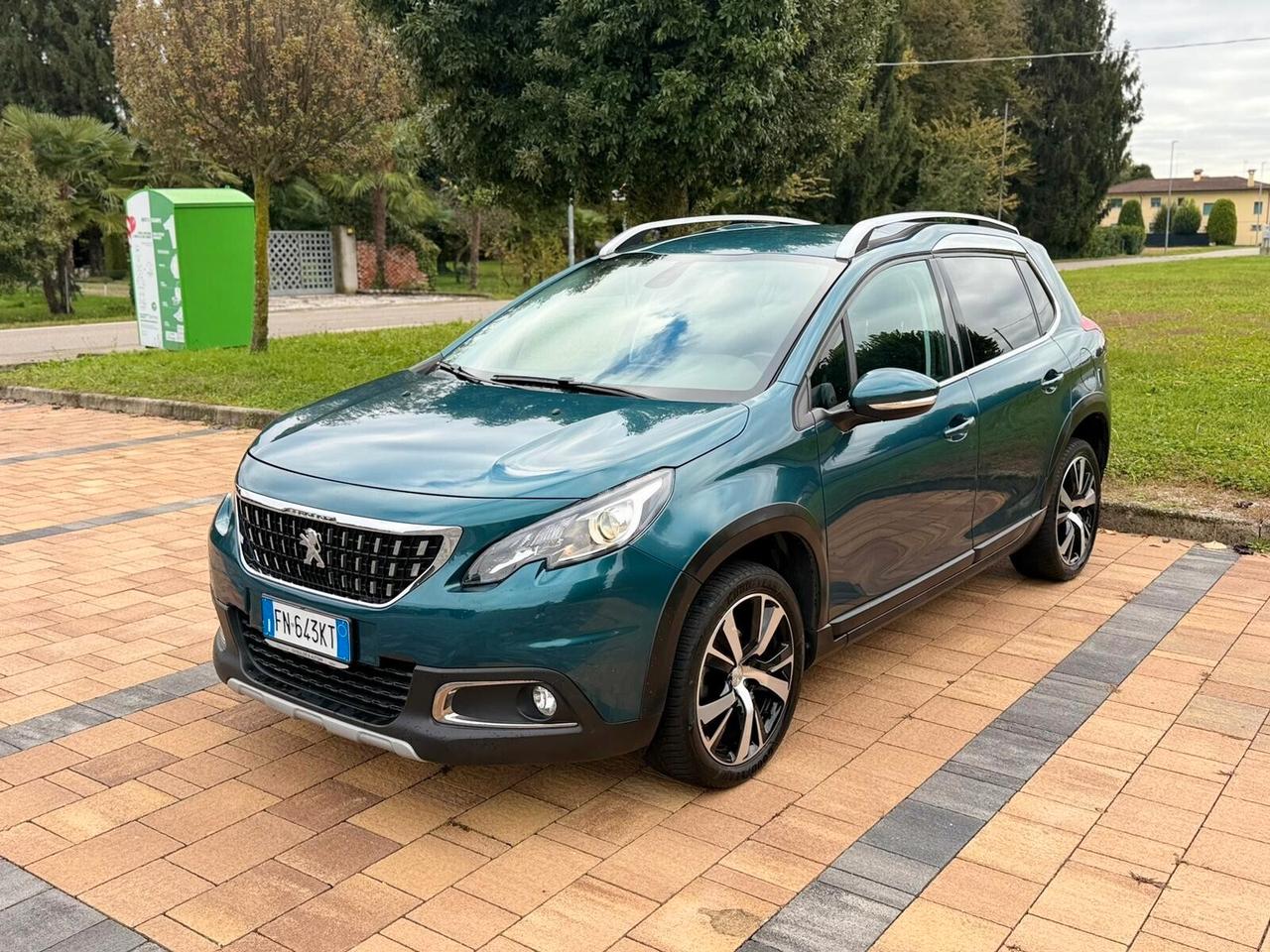 Peugeot 2008 BlueHDi 120 S&S Neopatentati