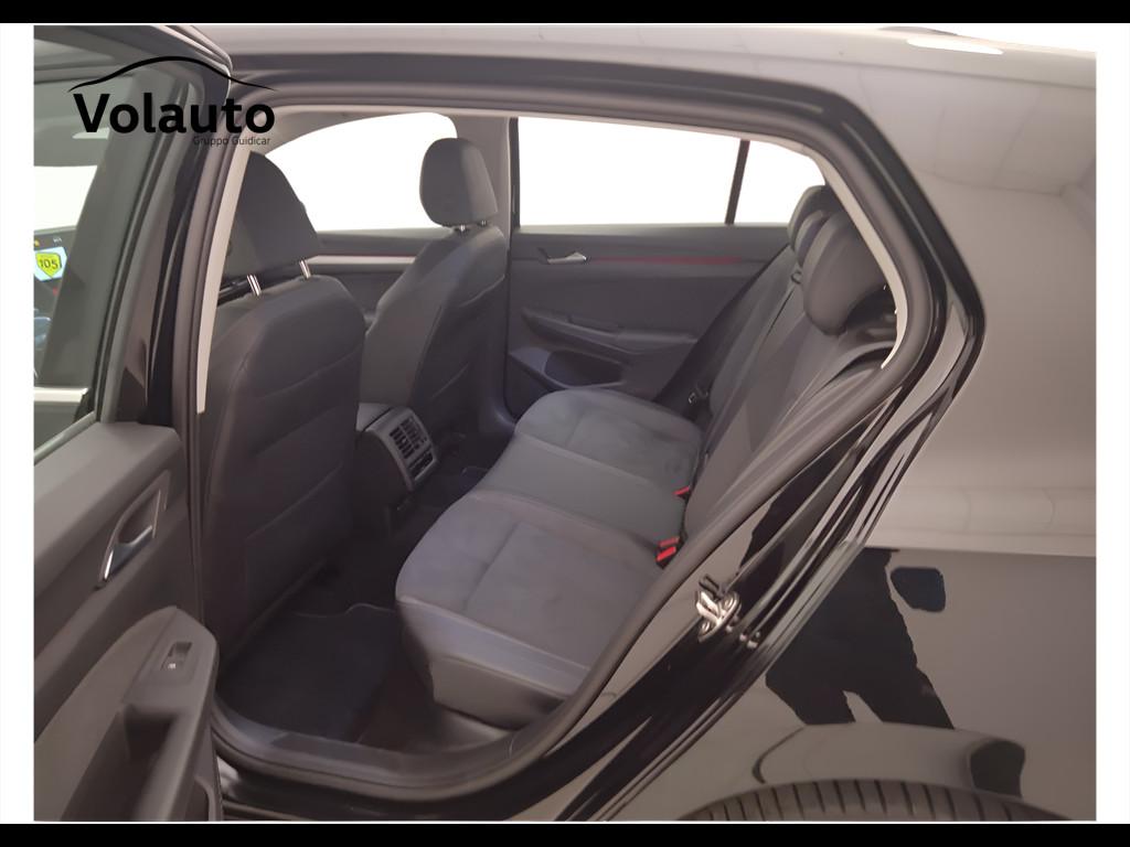 VOLKSWAGEN Golf VIII 2024 - Golf 2.0 tdi Style 150cv dsg