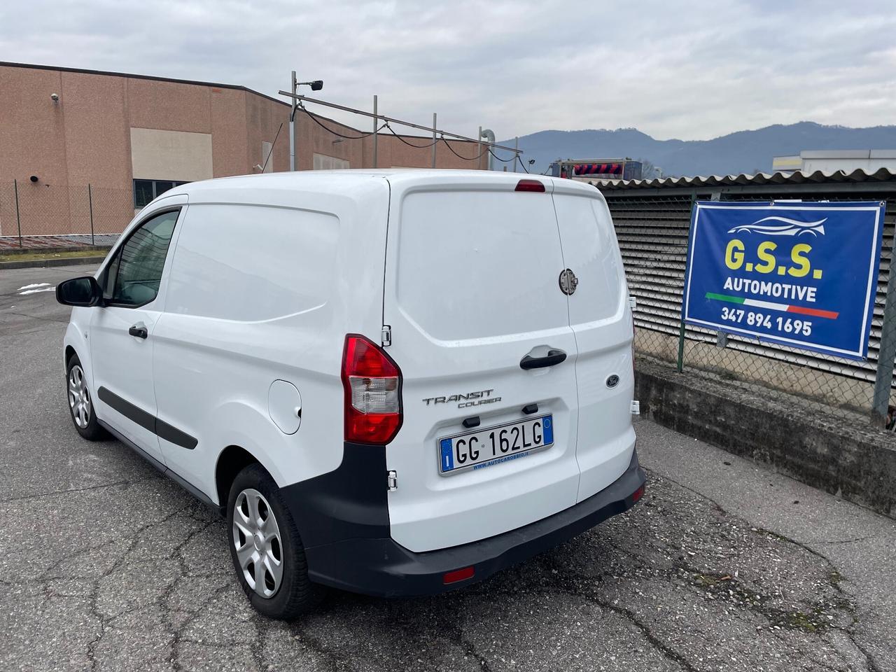 Ford Transit Courier