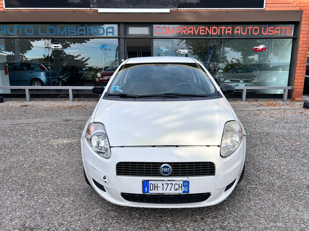 Fiat Grande Punto Grande Punto 1.3 MJT 75 CV 3 porte *AUTOMATICA*