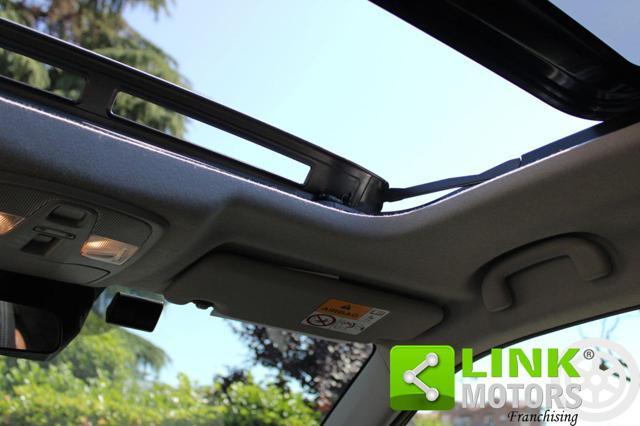 SUZUKI Vitara 1.5 Full-Hybrid 102 CV Starview BiColor 2WD A/T