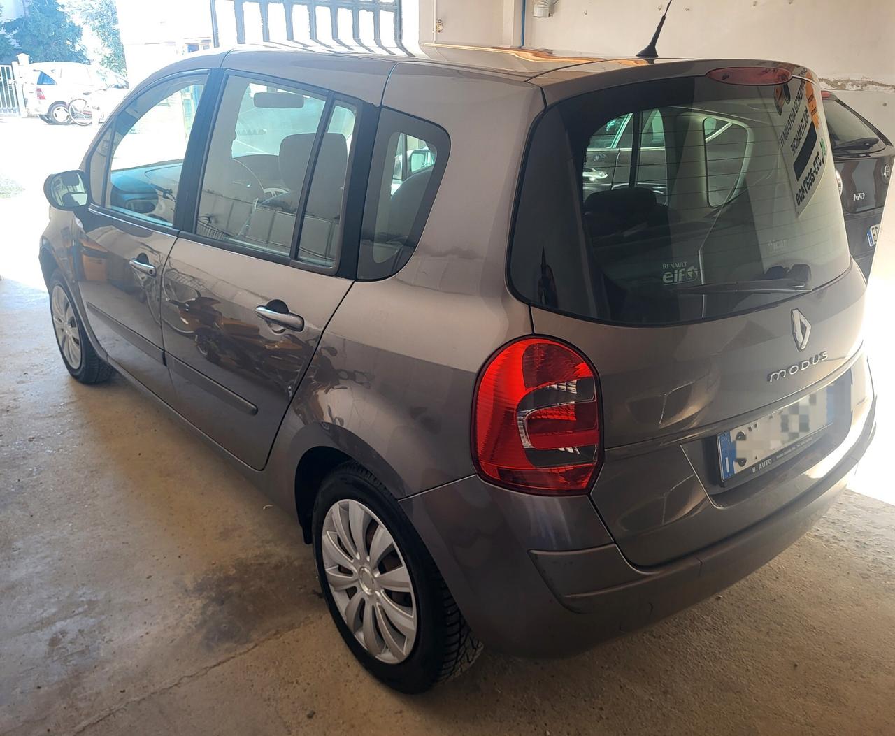 Renault Modus Grand 1.2 16V Dynamique