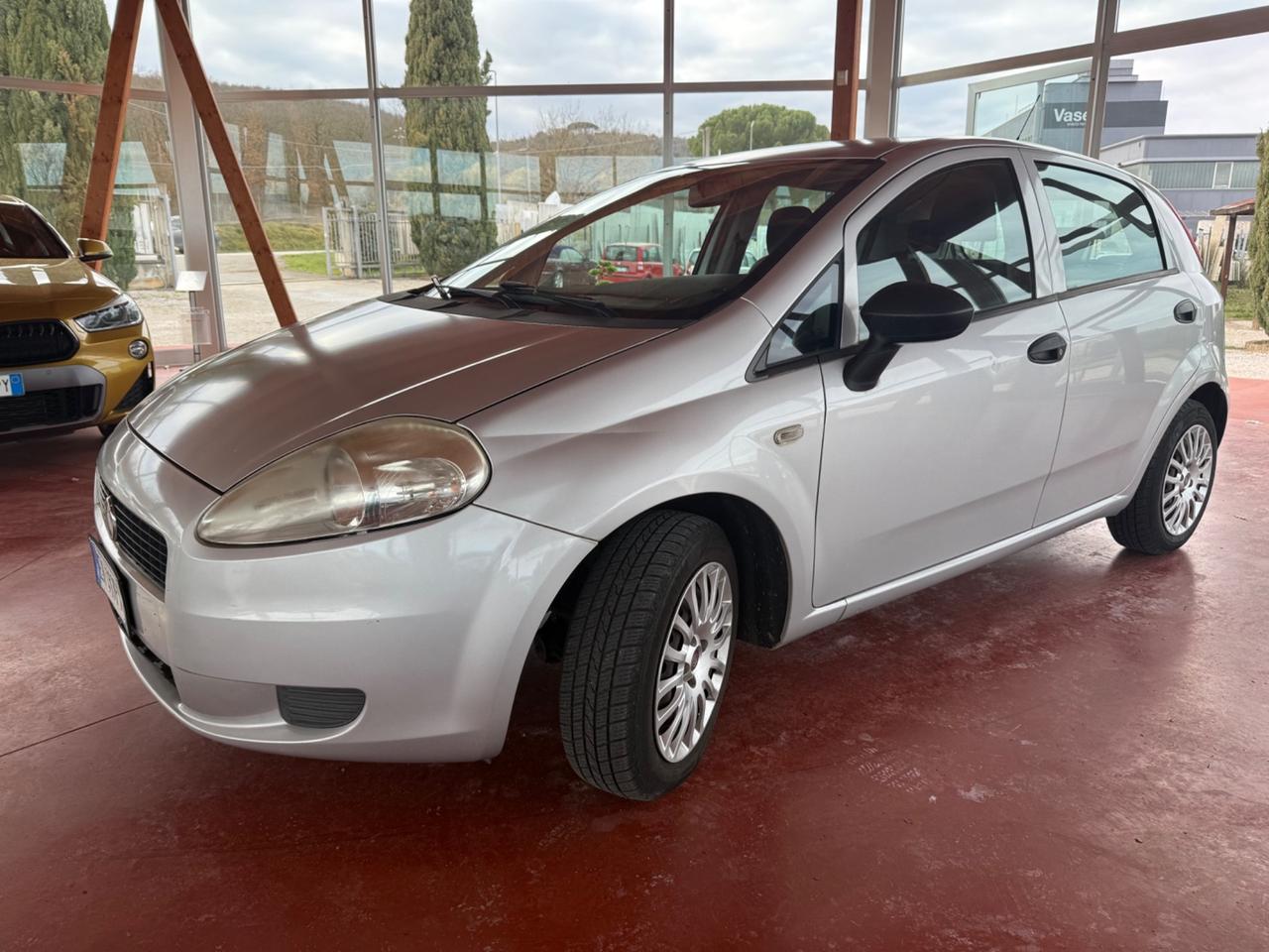 Fiat Punto Evo 1.2 Benzina - Neopatentati