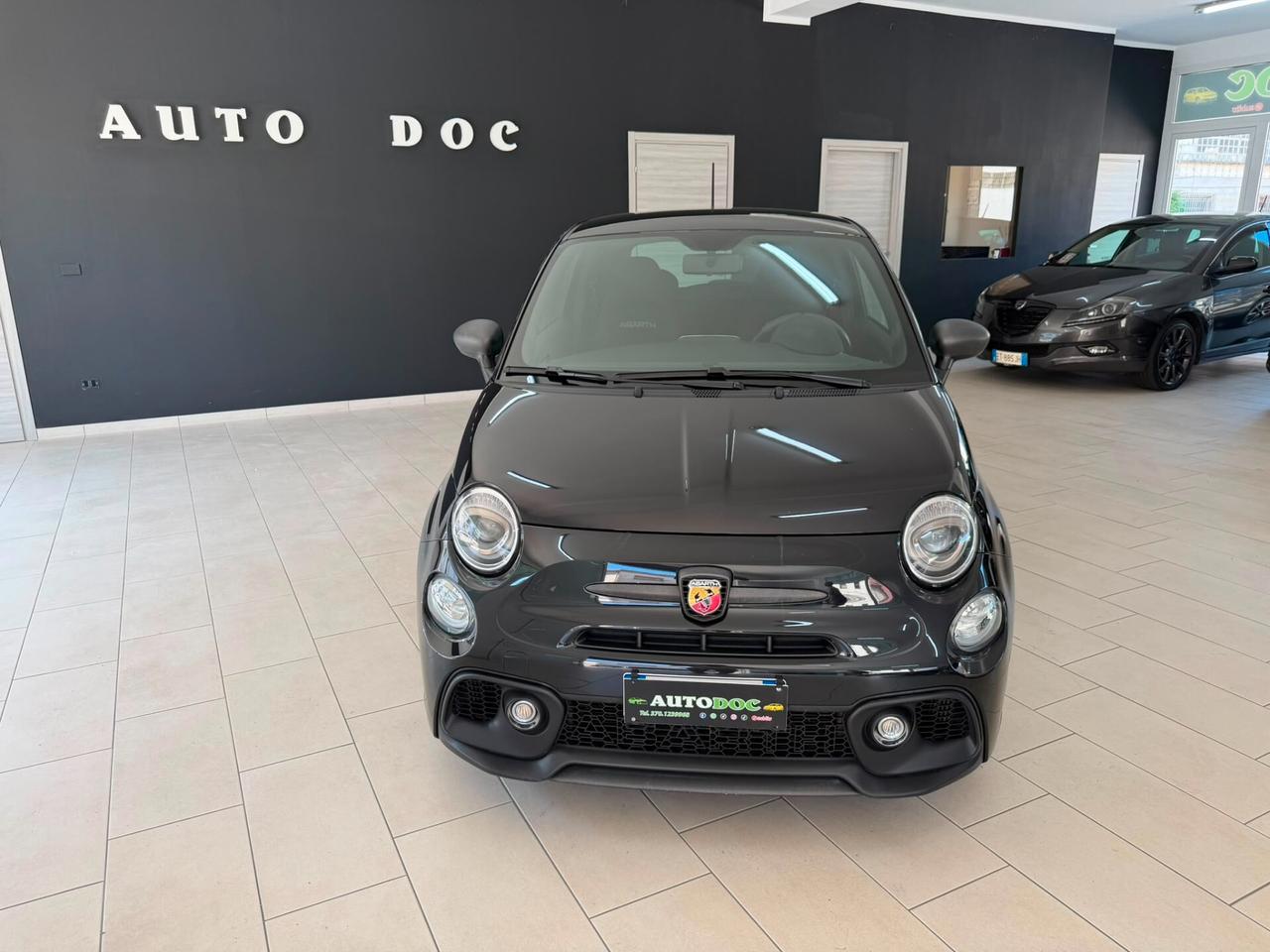 Abarth 595 1.4 Turbo T-Jet 180 CV Competizione