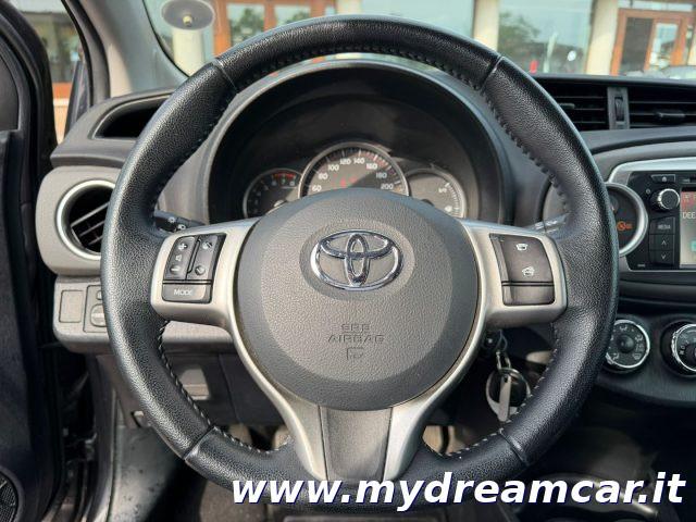 TOYOTA Yaris 1.0 5 porte Active