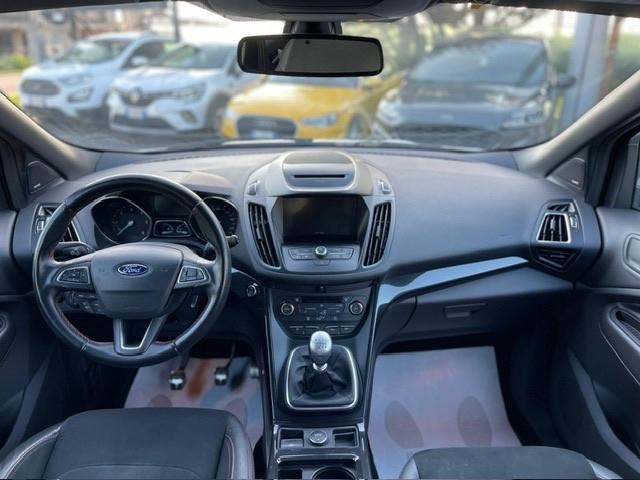 Ford Kuga 2.0 TDCI 150 CV S&S 4WD ST-Line