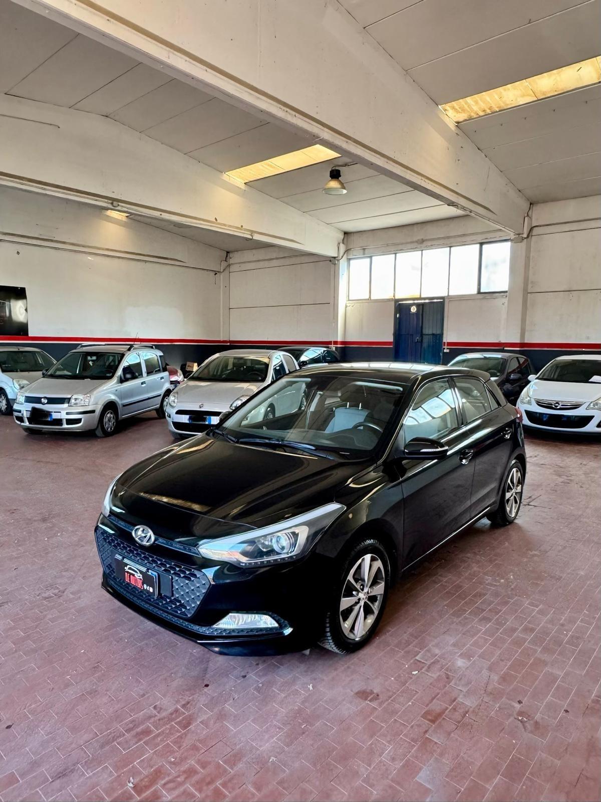 Hyundai i20 1.2 MPI MT GPL Connectline