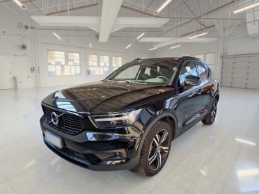 VOLVO XC40 T5 PLUG-IN HYBRID AUTO RECHARGE R-DESIGN SUV