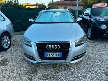 Audi A3 SPB 1.6 TDI 105 CV CR Ambiente