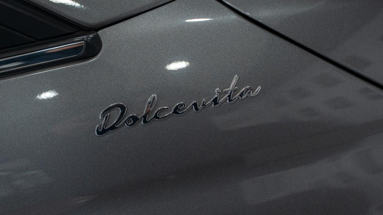 Fiat 500 1.0 HYBRID DOLCEVITA 70 CV LED TETTO P. CARPLAY FULL OPTIONAL