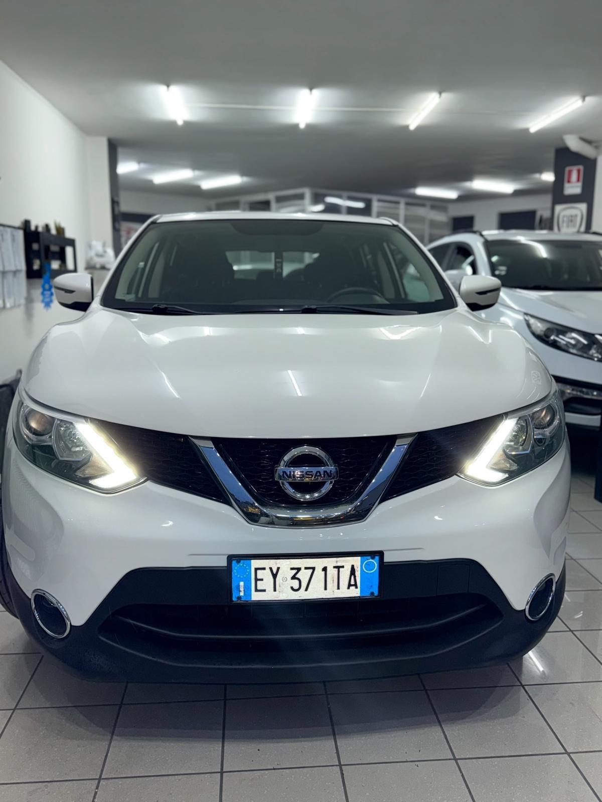 Nissan Qashqai 1.5 dCi DPF Visia