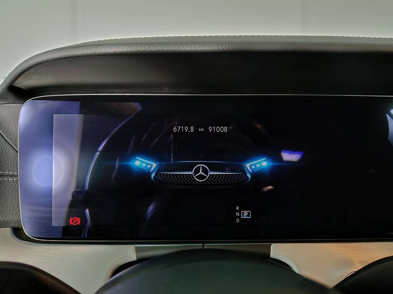 Mercedes-Benz Classe E - A/C 238 - E Coupe 220 d Premium Plus 4matic auto my20