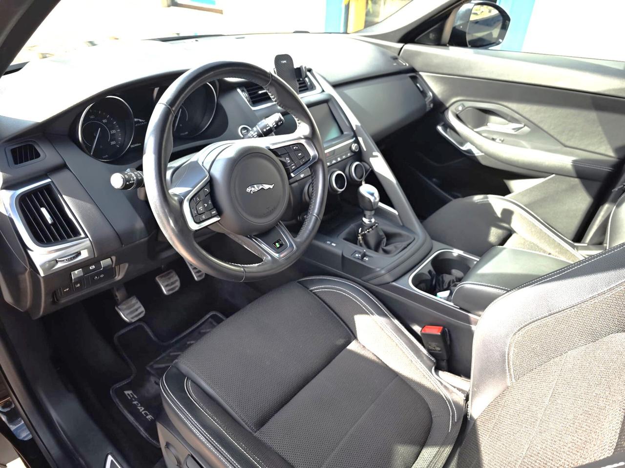 Jaguar E-Pace 2.0D 150 CV R-Dynamic