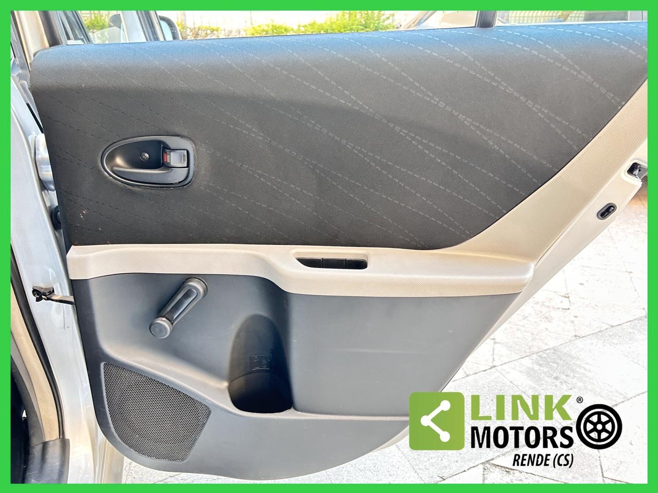 Toyota Yaris 1.0 5 porte Sol 09/2008