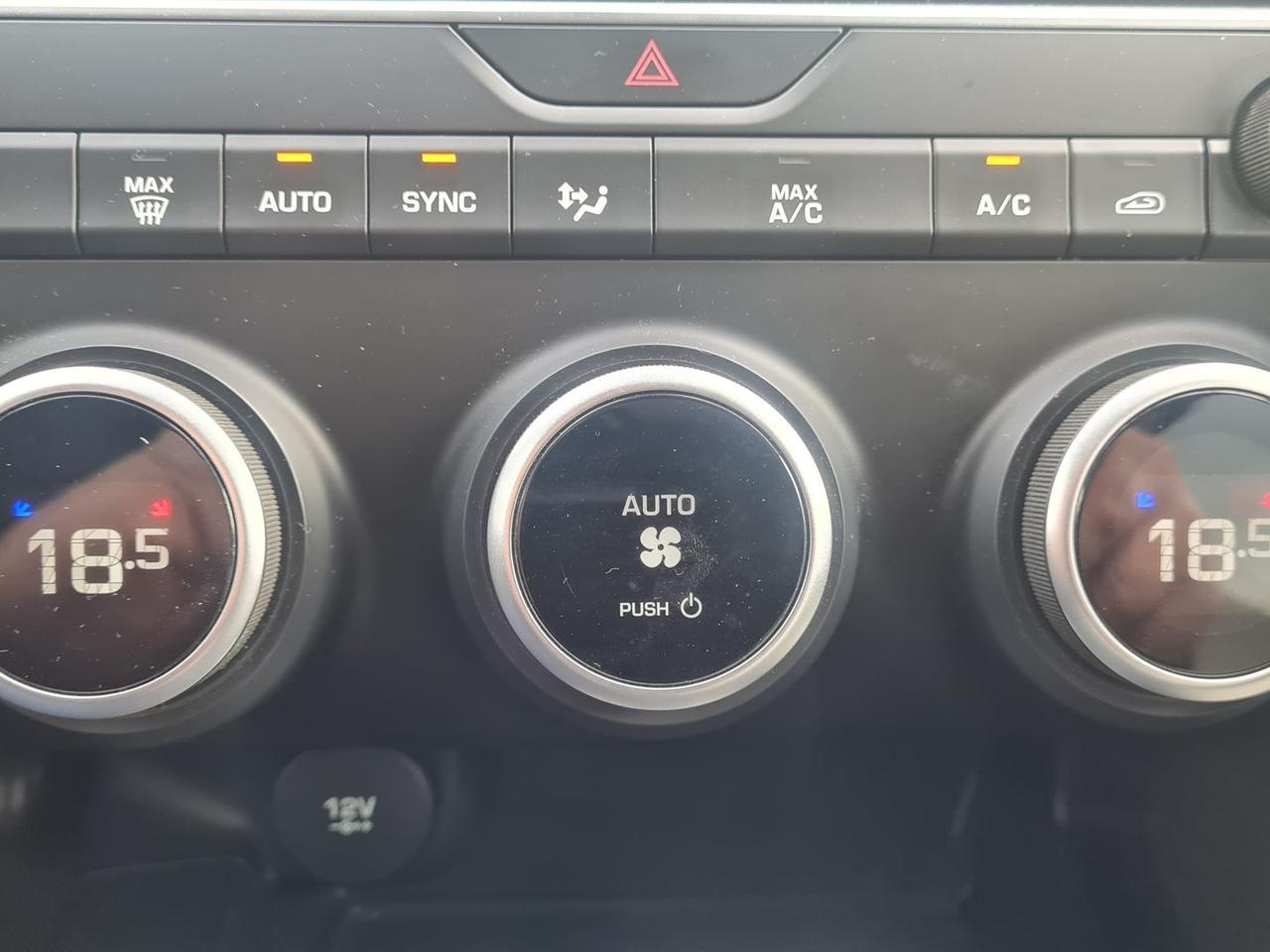 Jaguar E-Pace E - Pace D150 S #8214