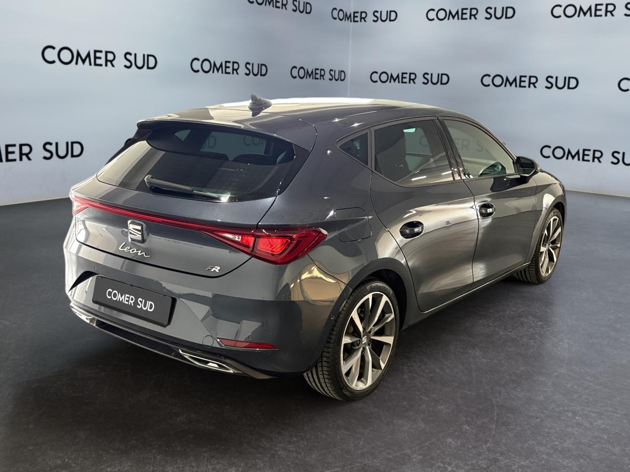 SEAT Leon IV 2020 - Leon 2.0 tdi FR 150cv dsg